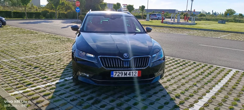 Skoda Superb 2.0 FSI 4x4, снимка 3 - Автомобили и джипове - 52551519