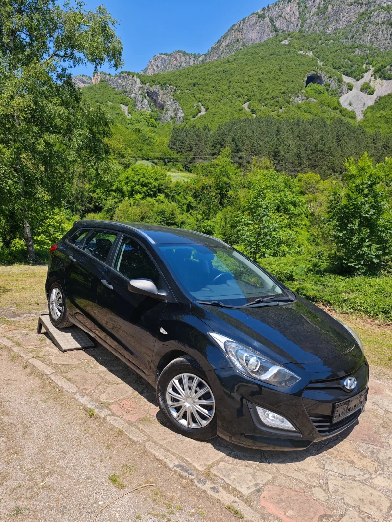 Hyundai I30 1.4CRDI 90кс, снимка 12 - Автомобили и джипове - 50847871