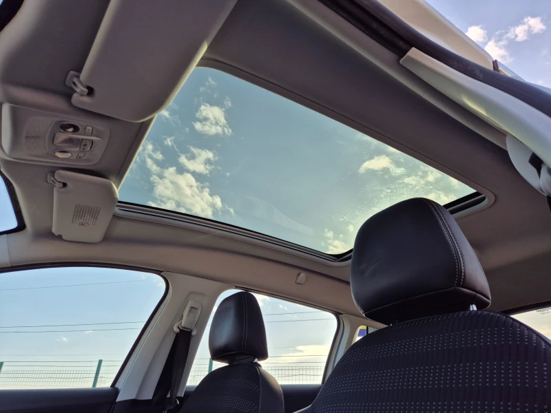 Peugeot 2008 1.6EHdi, снимка 15 - Автомобили и джипове - 52502369