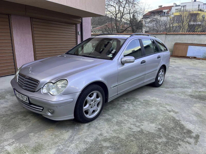 Mercedes-Benz C 220
