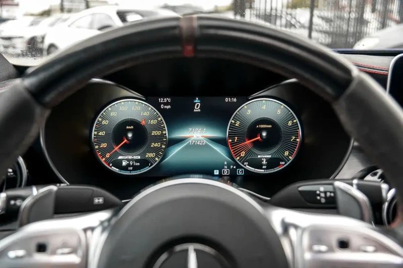 Mercedes-Benz C 43 AMG * Burmester аудио * CARFAX* ОПЦИЯ ЗА ФИНАНСИРАНЕ* , снимка 8 - Автомобили и джипове - 53230607