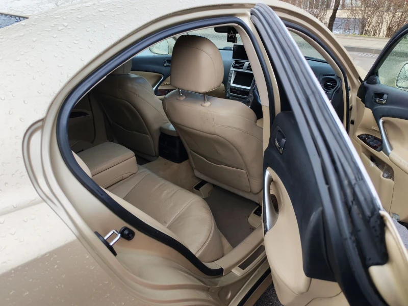 Lexus IS 250 Se, снимка 11 - Автомобили и джипове - 53288353