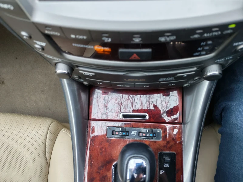 Lexus IS 250 Se, снимка 9 - Автомобили и джипове - 53288353