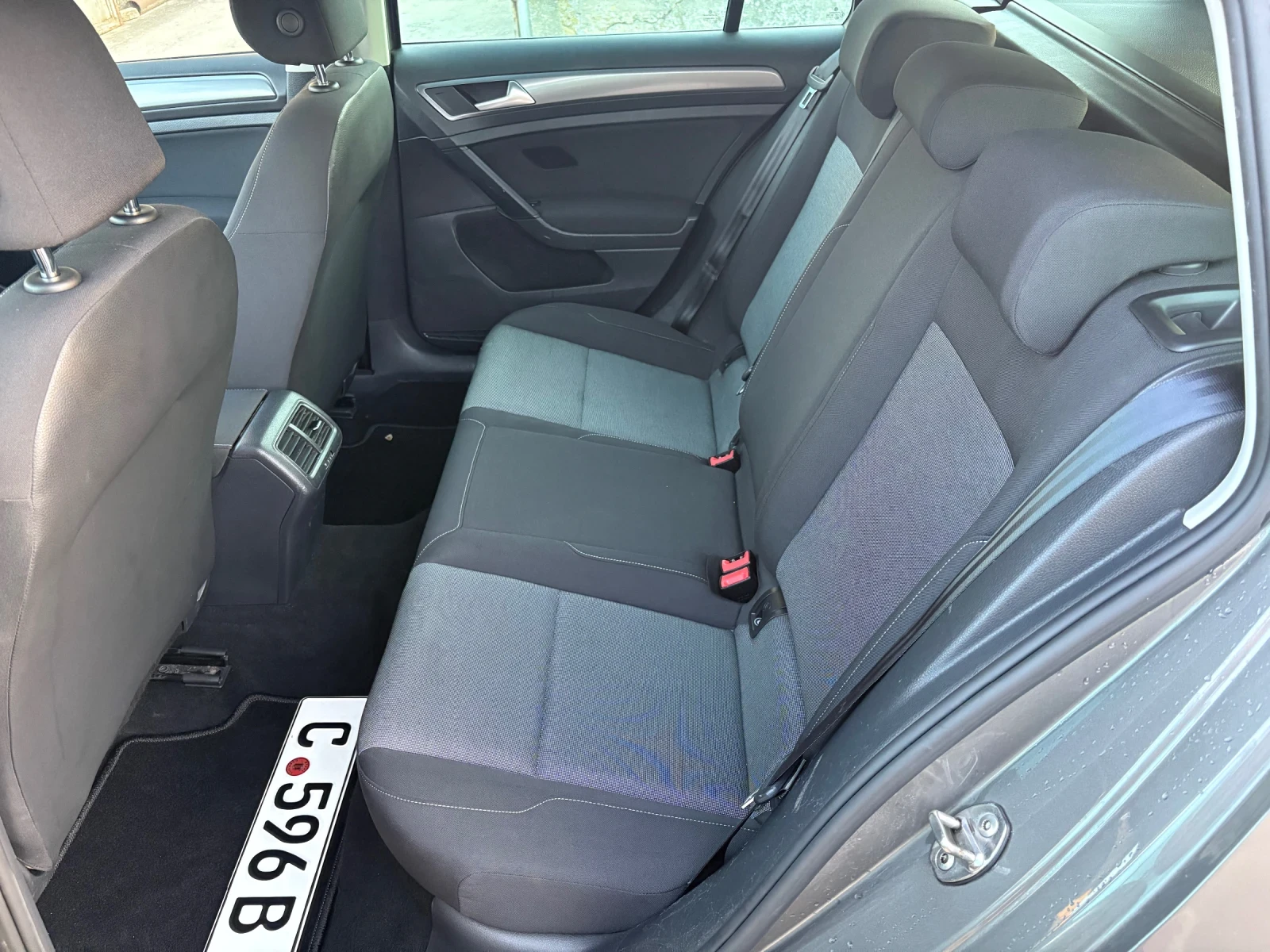 VW Golf 1.6TDI - изображение 8