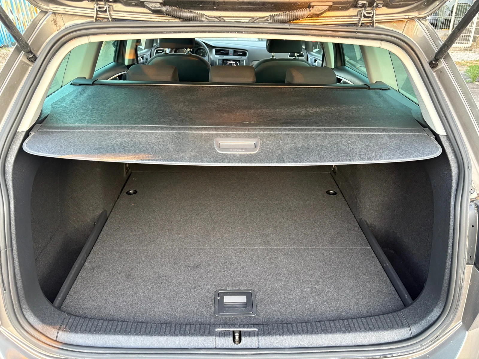 VW Golf 1.6TDI - изображение 9