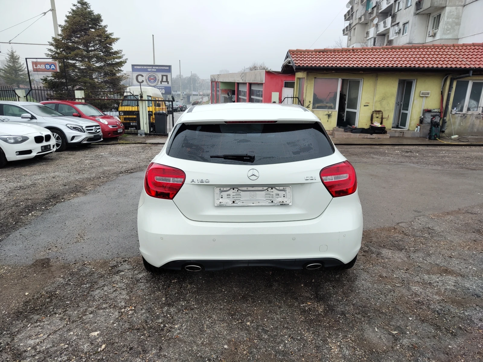 Mercedes-Benz A 180  - изображение 5