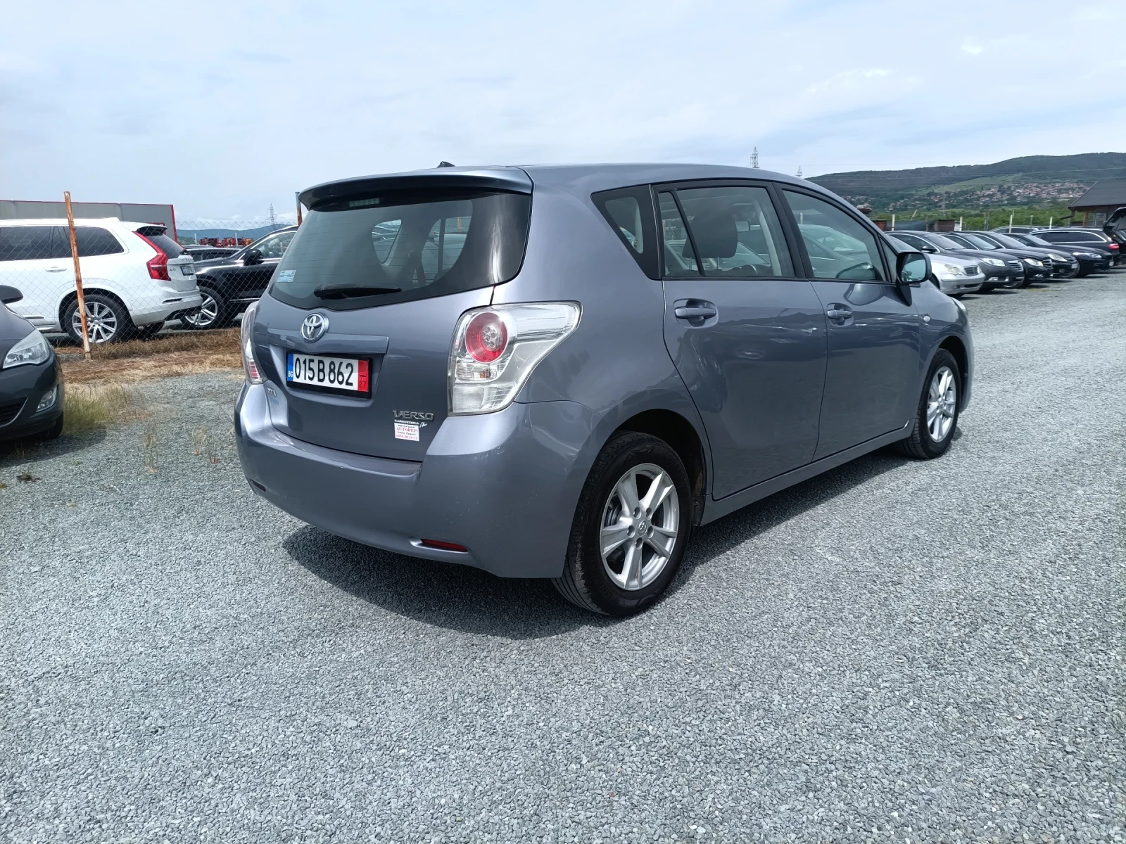 Toyota Verso 1.8 газ бензин  - изображение 10
