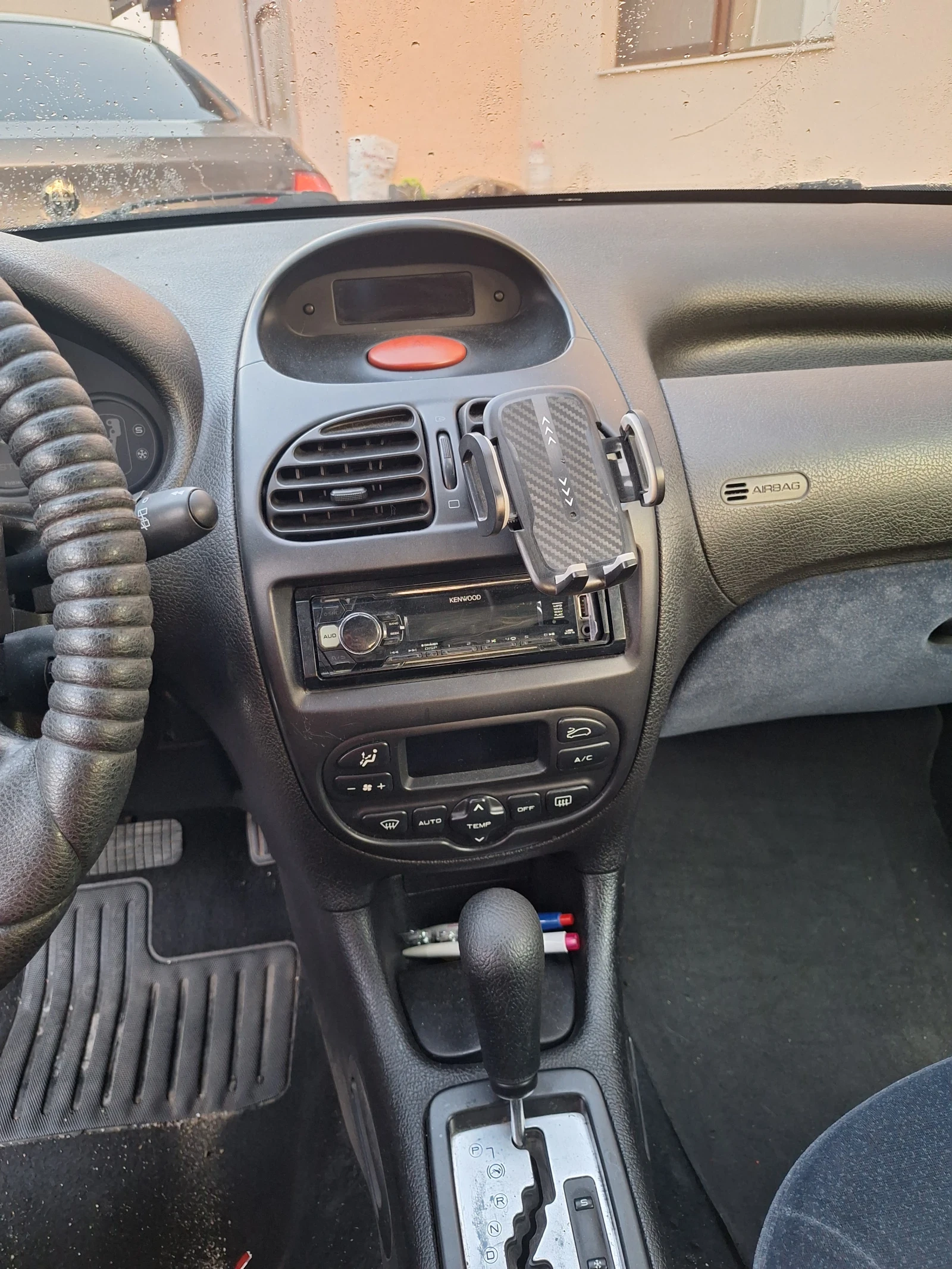 Peugeot 206  - изображение 10
