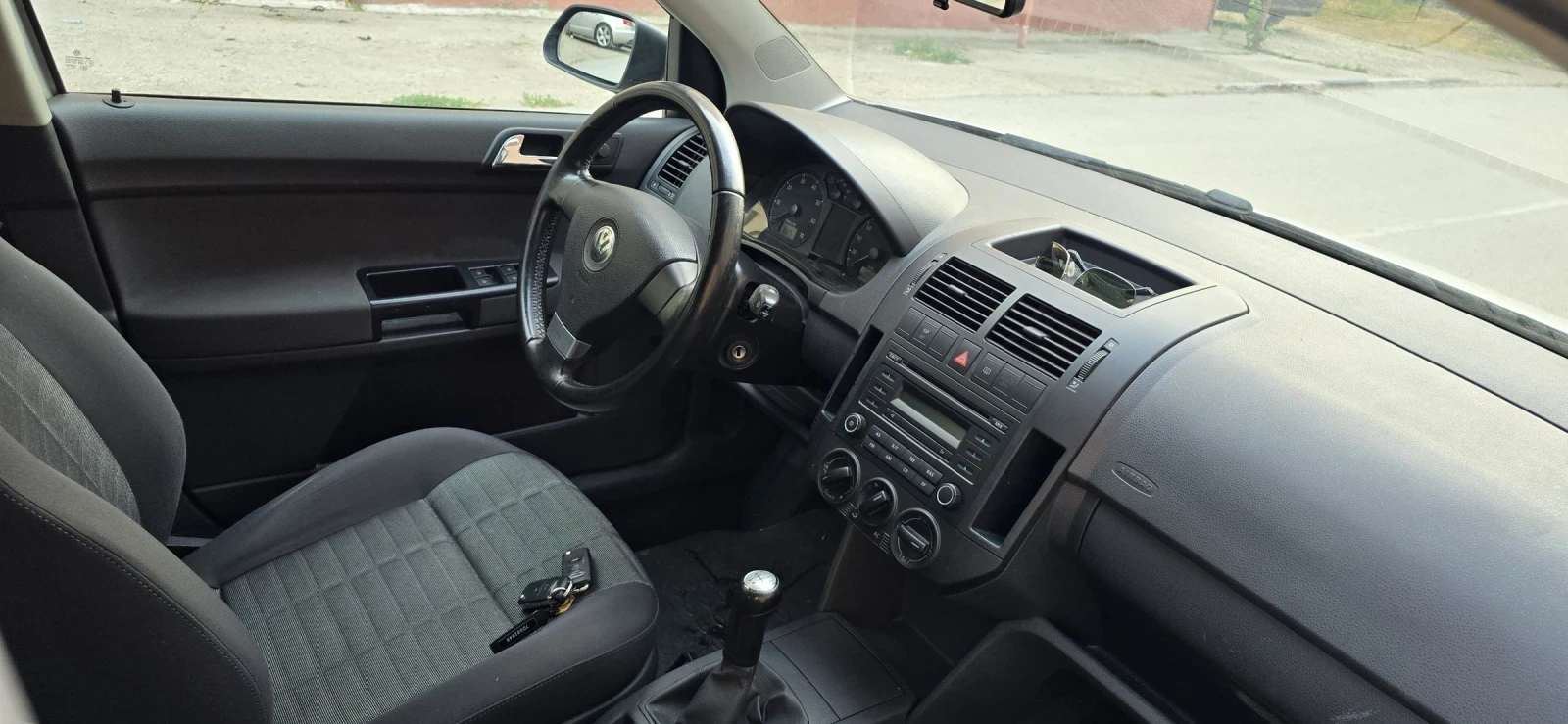 VW Polo 1.2i, Face - изображение 10