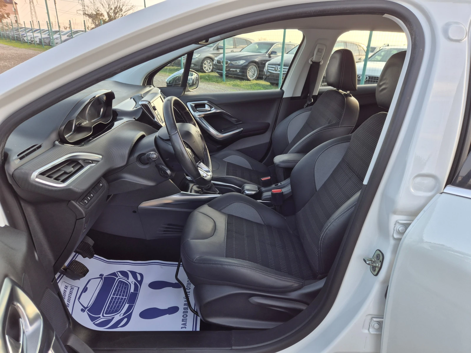 Peugeot 2008 1.6EHdi | Mobile.bg   13