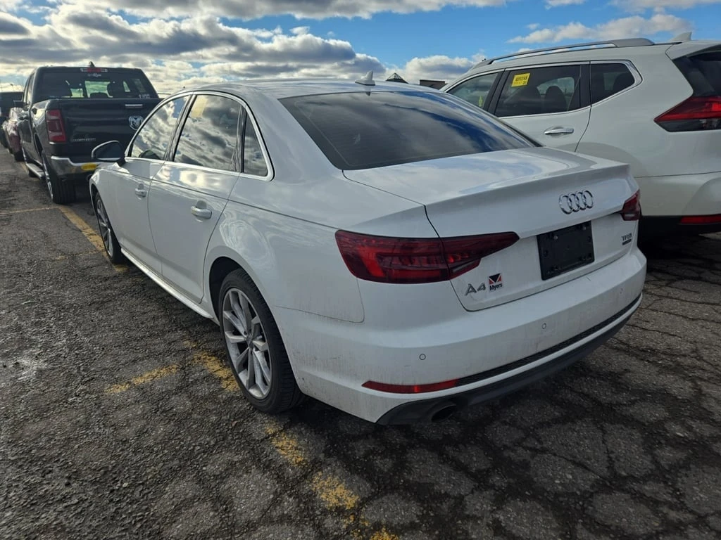 Audi A4 * Progressiv * CARFAX * ФИНАНСИРАНЕ - изображение 4