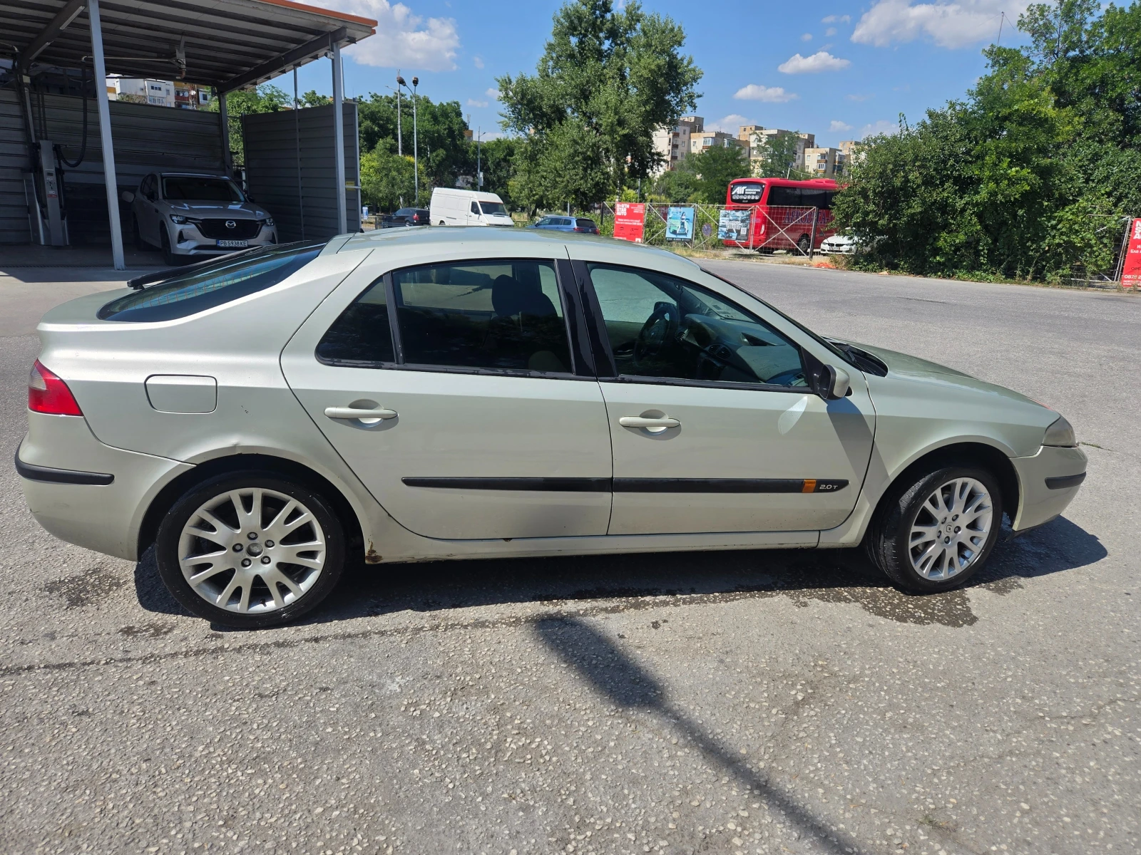 Renault Laguna 2.0T, снимка 3 - Автомобили и джипове - 53759461
