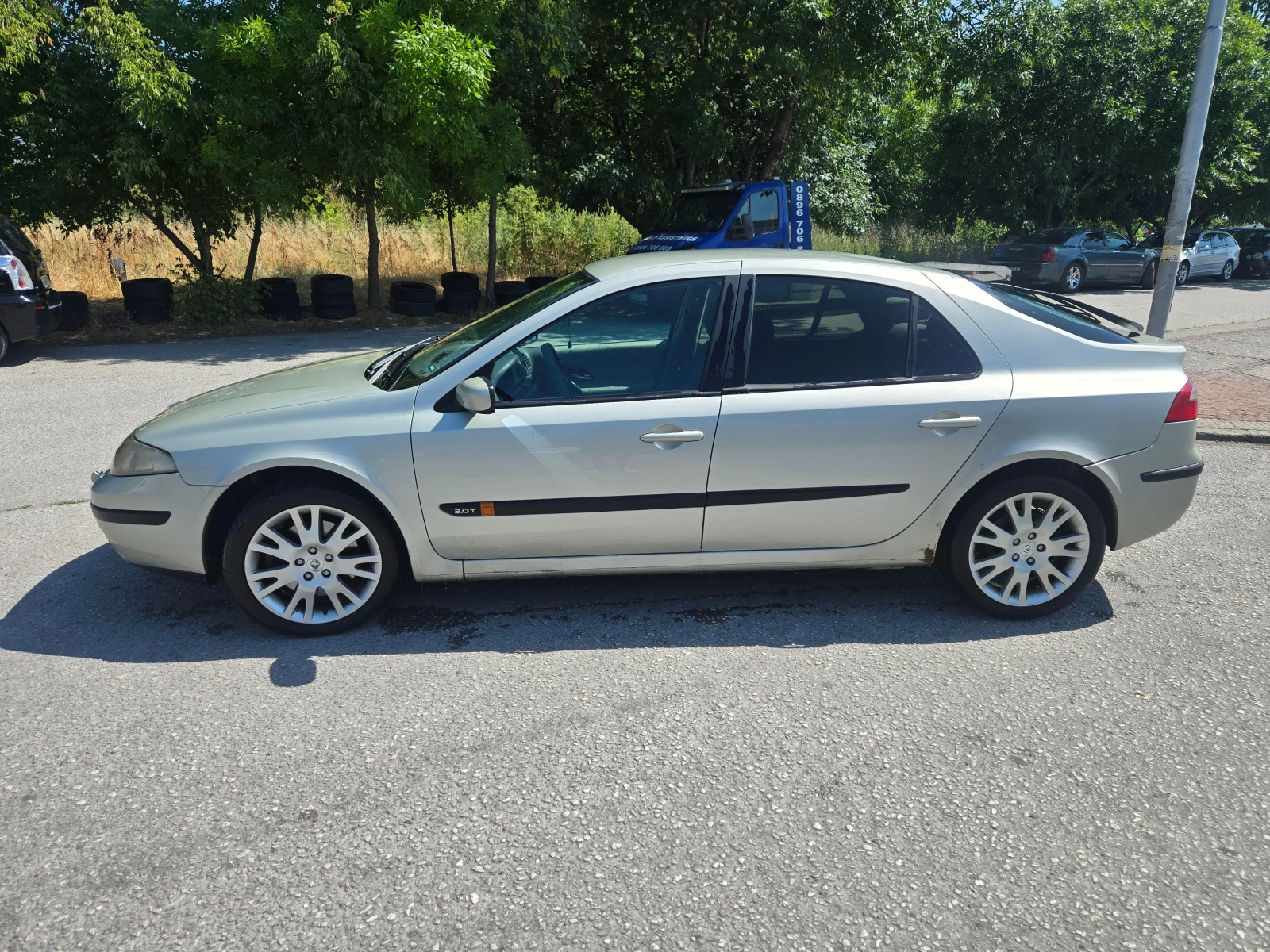 Renault Laguna 2.0T, снимка 5 - Автомобили и джипове - 53759461