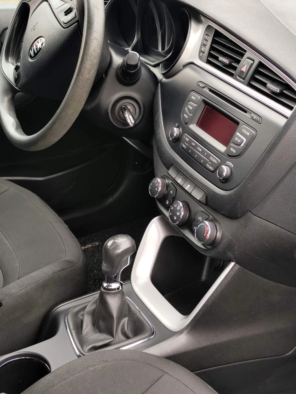 Kia Ceed, снимка 6 - Автомобили и джипове - 53977059