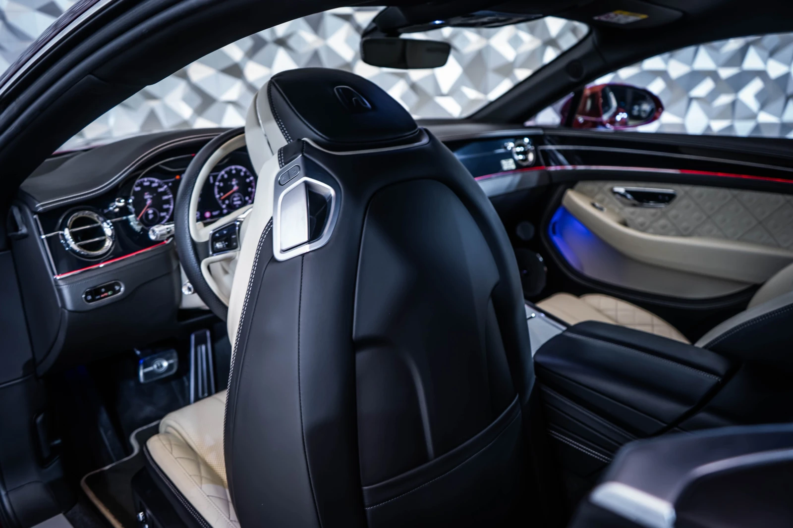 Bentley Continental gt W12 First Edition* NAIM* , снимка 14 - Автомобили и джипове - 54039783