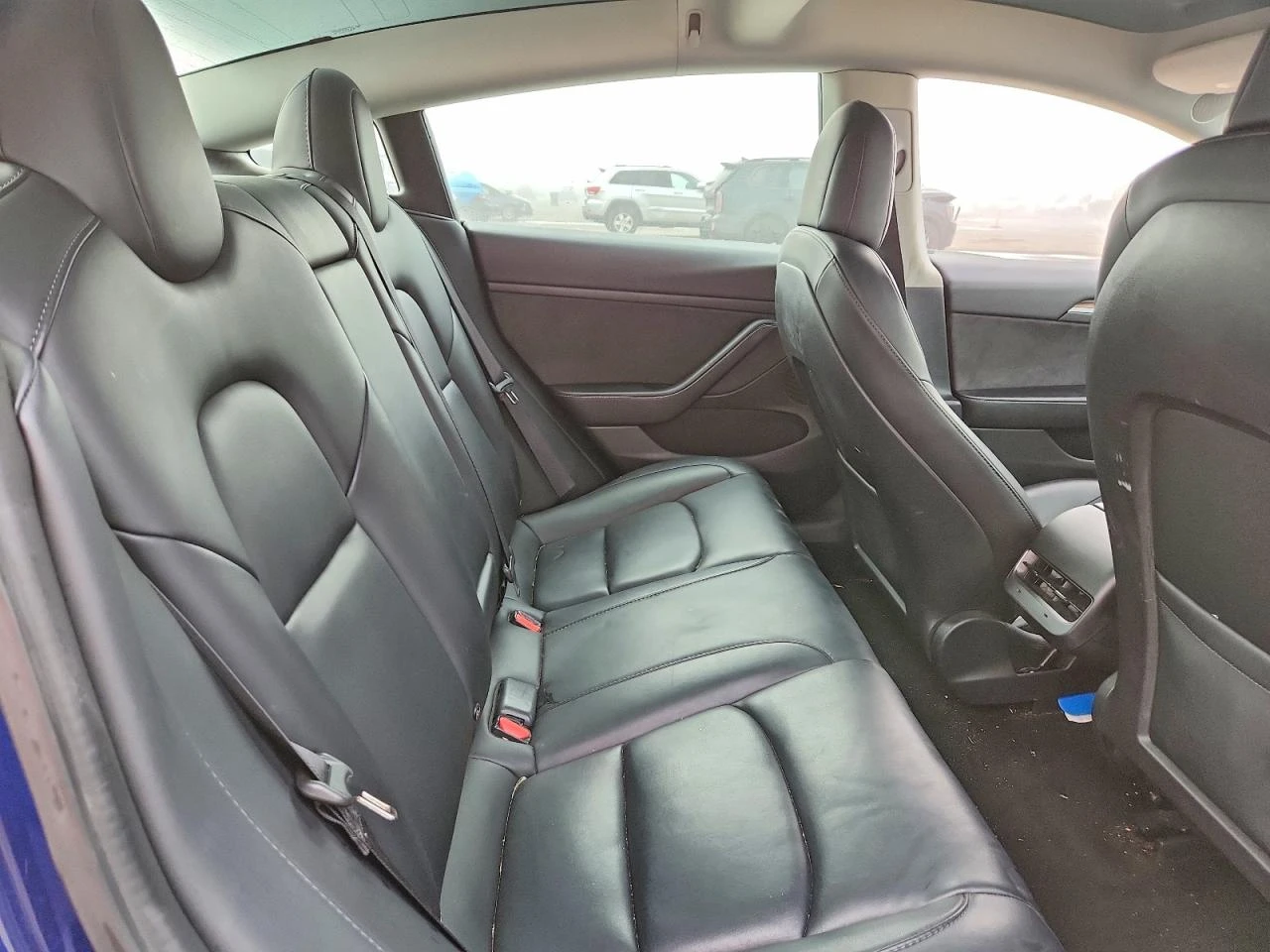 Tesla Model 3 RWD, снимка 10 - Автомобили и джипове - 54158357