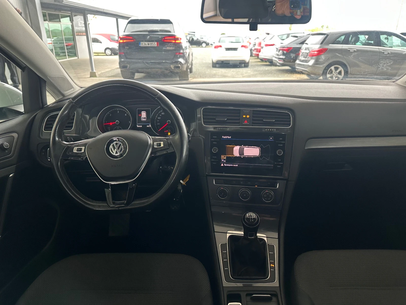 VW Golf 1.6 TDI* 116ps* 180хл.км* ЛЕД* НАВИ* КАМЕРА, снимка 14 - Автомобили и джипове - 54341288