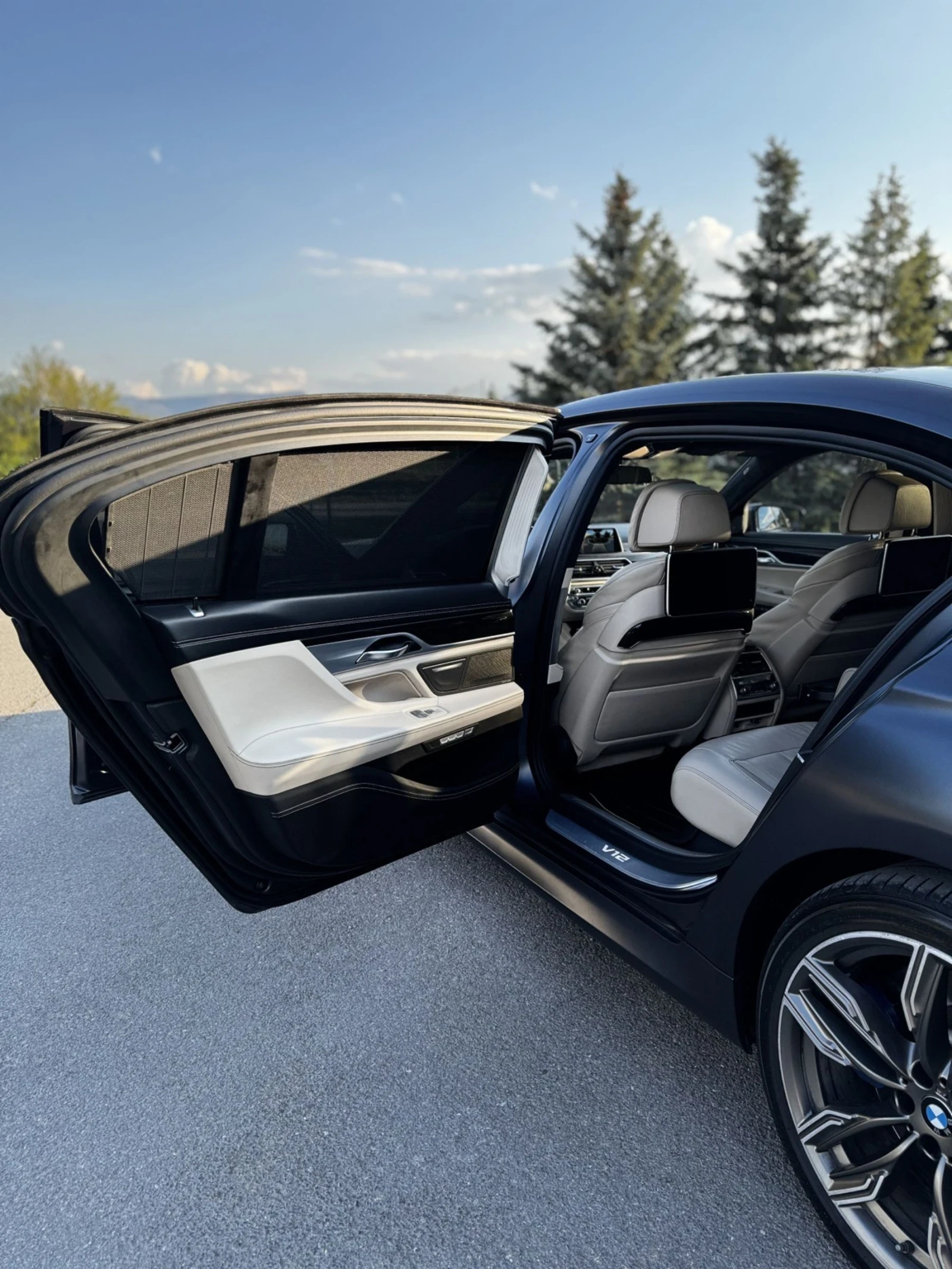 BMW 760 M 760 LI XDRIVE, снимка 12 - Автомобили и джипове - 54343431