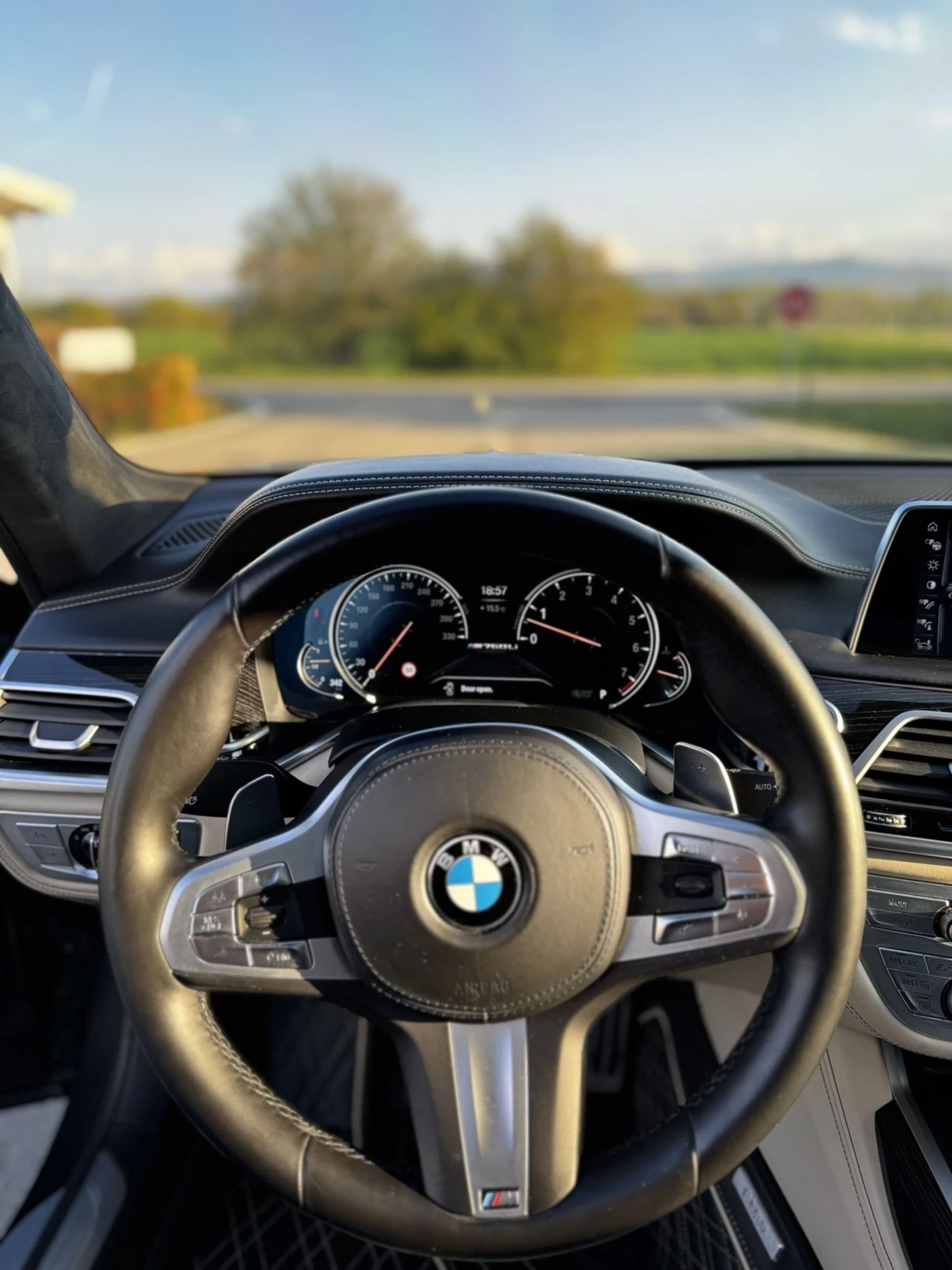 BMW 760 M 760 LI XDRIVE, снимка 10 - Автомобили и джипове - 54343431