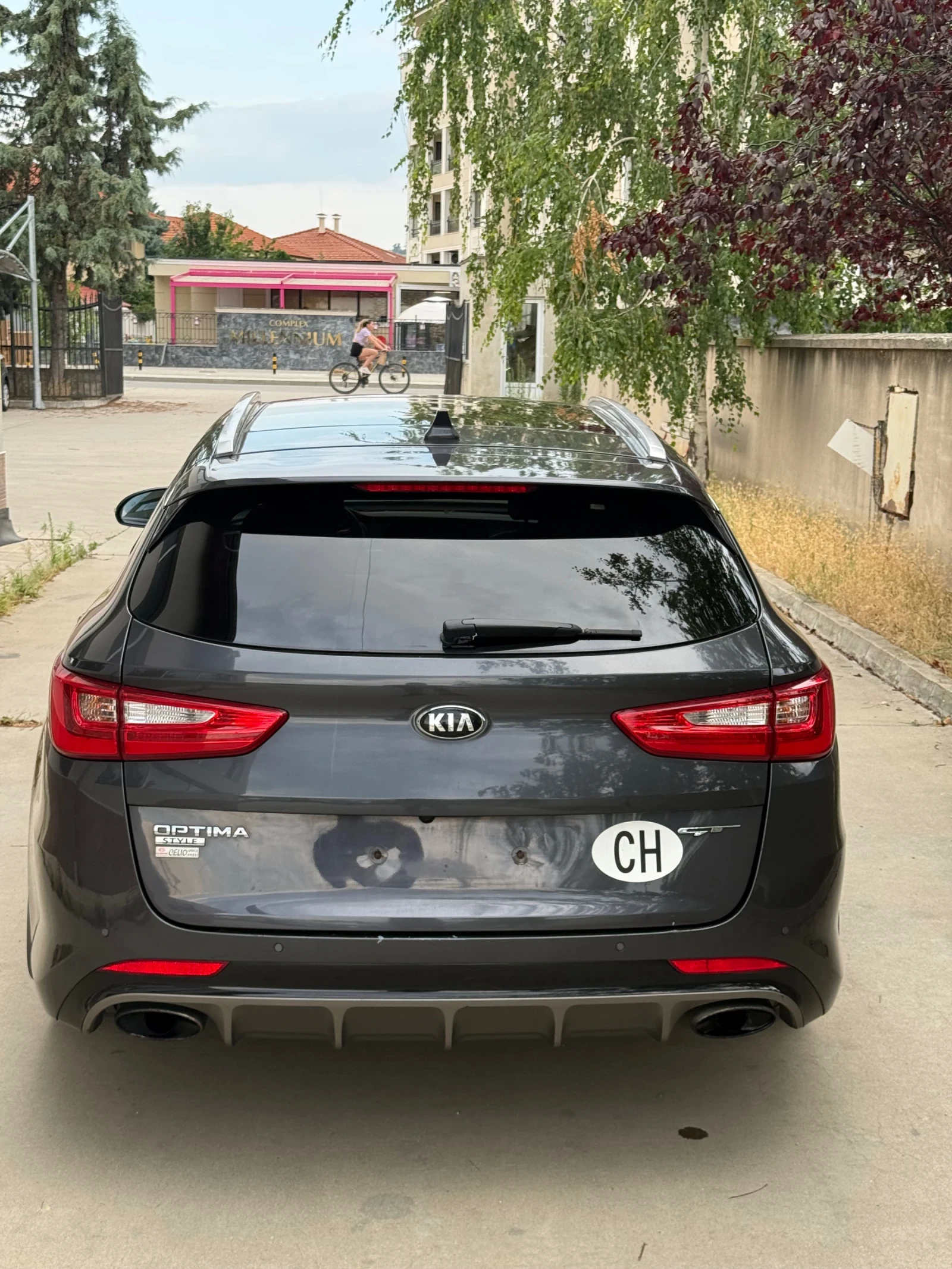 Kia Optima 2.0 GT ШВЕЙЦАРИЯ , снимка 5 - Автомобили и джипове - 55326612