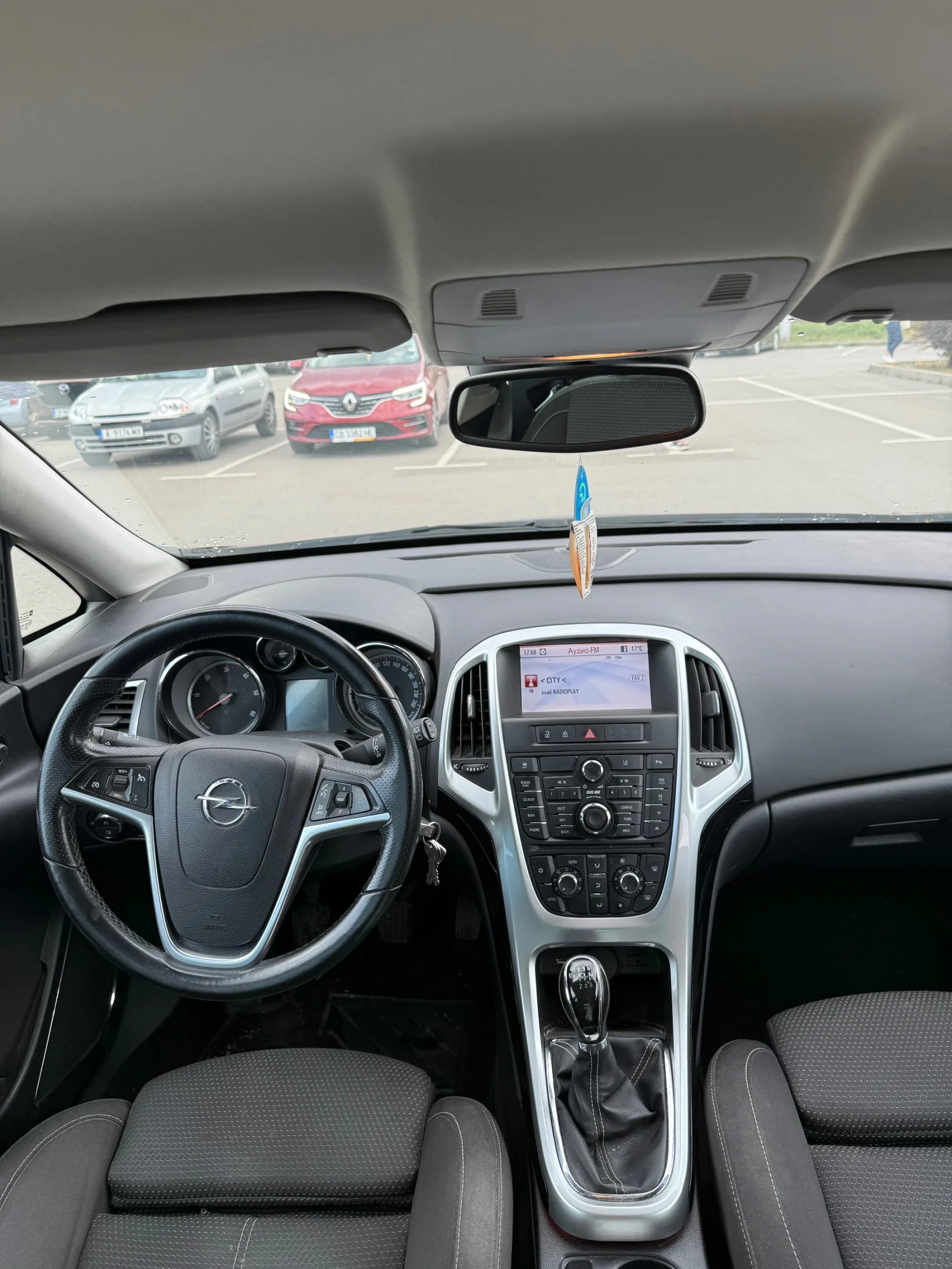 Opel Astra Astra j sport turier, снимка 5 - Автомобили и джипове - 55396327