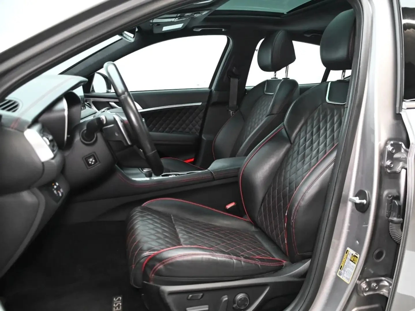 Genesis G70 3.3T DYNAMIC PERFORMANCE ���� �� �� ���������� | Mobile.bg � ����������� 7