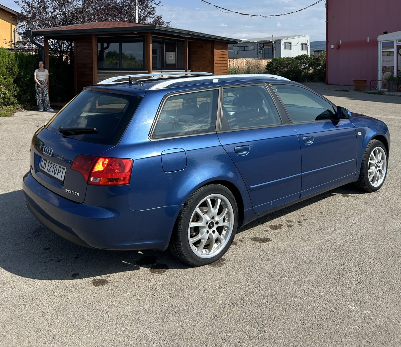 Audi A4 2.0 TDI, снимка 7 - Автомобили и джипове - 55944072