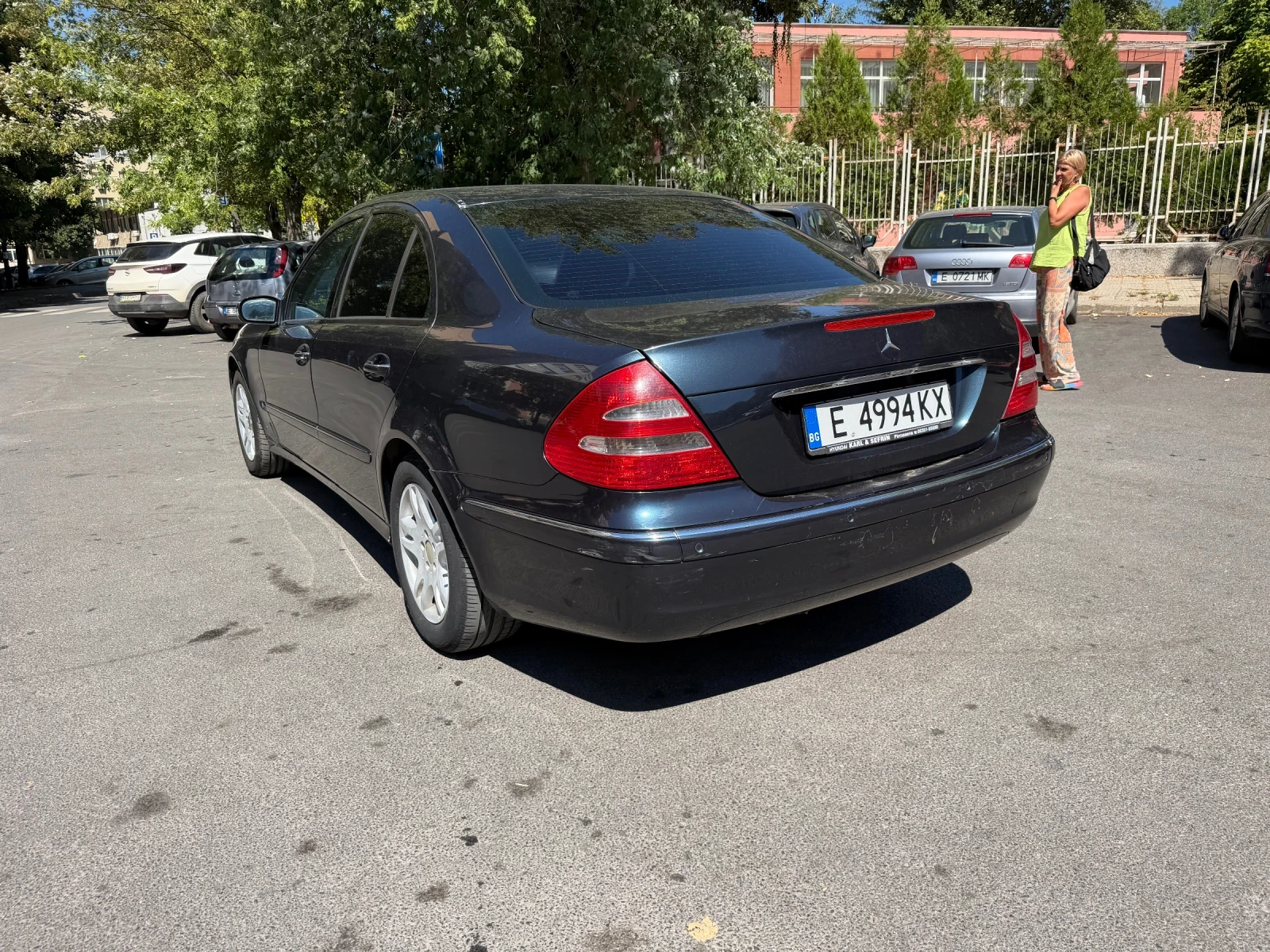 Mercedes-Benz E 280, снимка 3 - Автомобили и джипове - 56199440