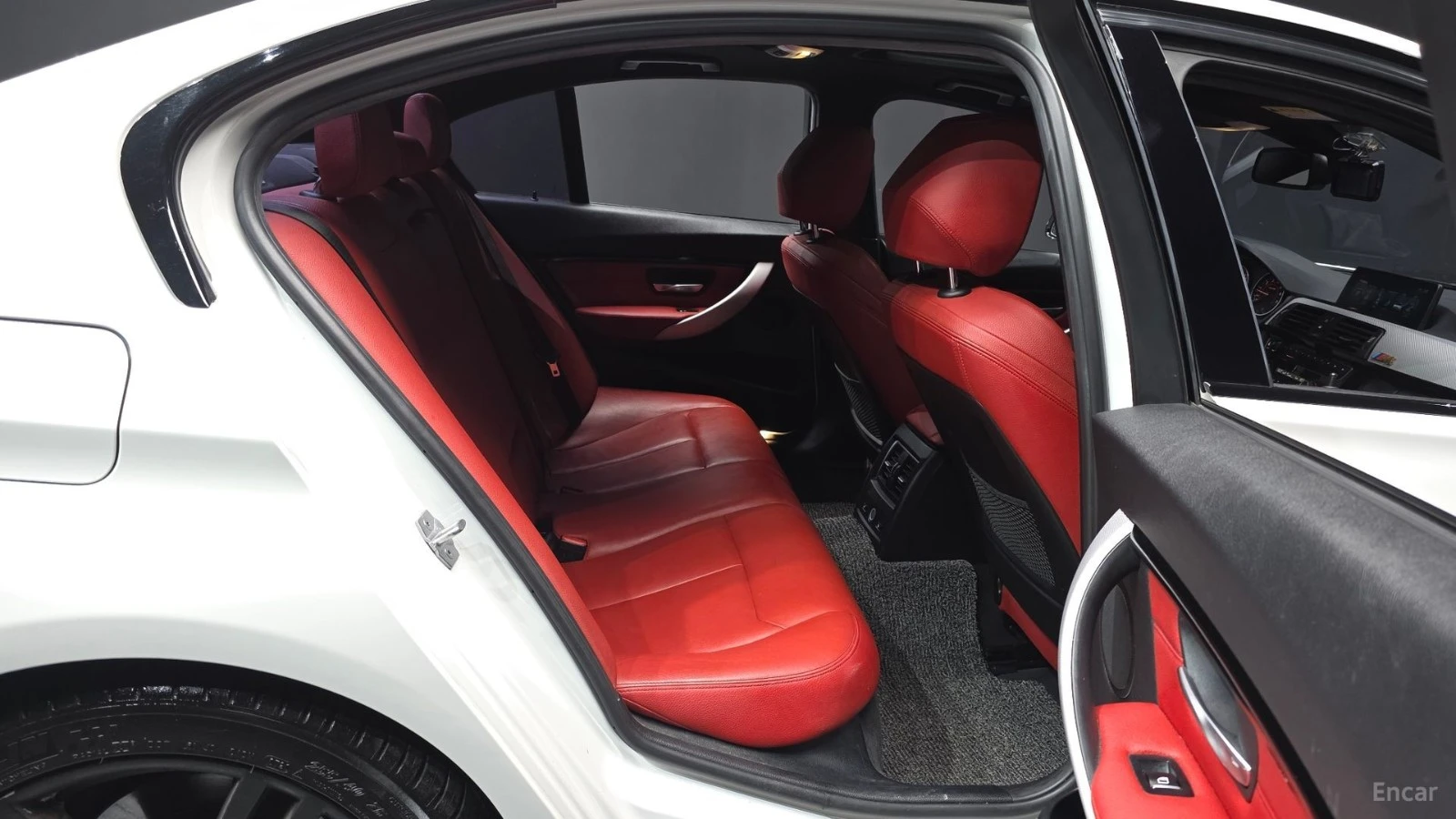 BMW 330 M PKG * ����������* * ���� �� ��*  | Mobile.bg � ����������� 12