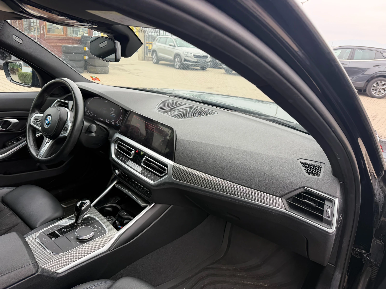 BMW 330 E M-PACK PLUG IN HYBRID AVTOMAT/NAVI/KAMERA FULL  | Mobile.bg � ����������� 11