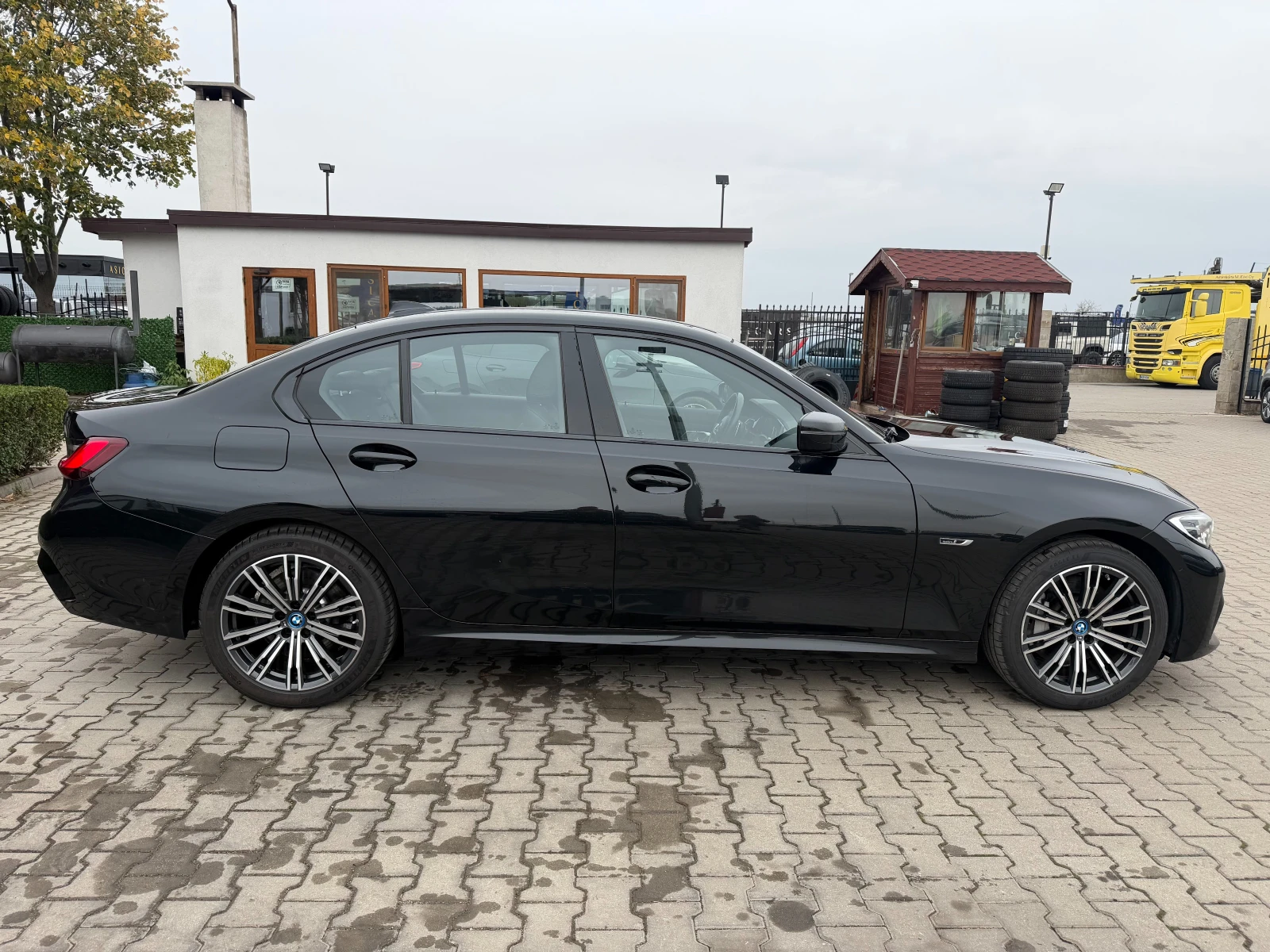 BMW 330 E M-PACK PLUG IN HYBRID AVTOMAT/NAVI/KAMERA FULL  | Mobile.bg � ����������� 5