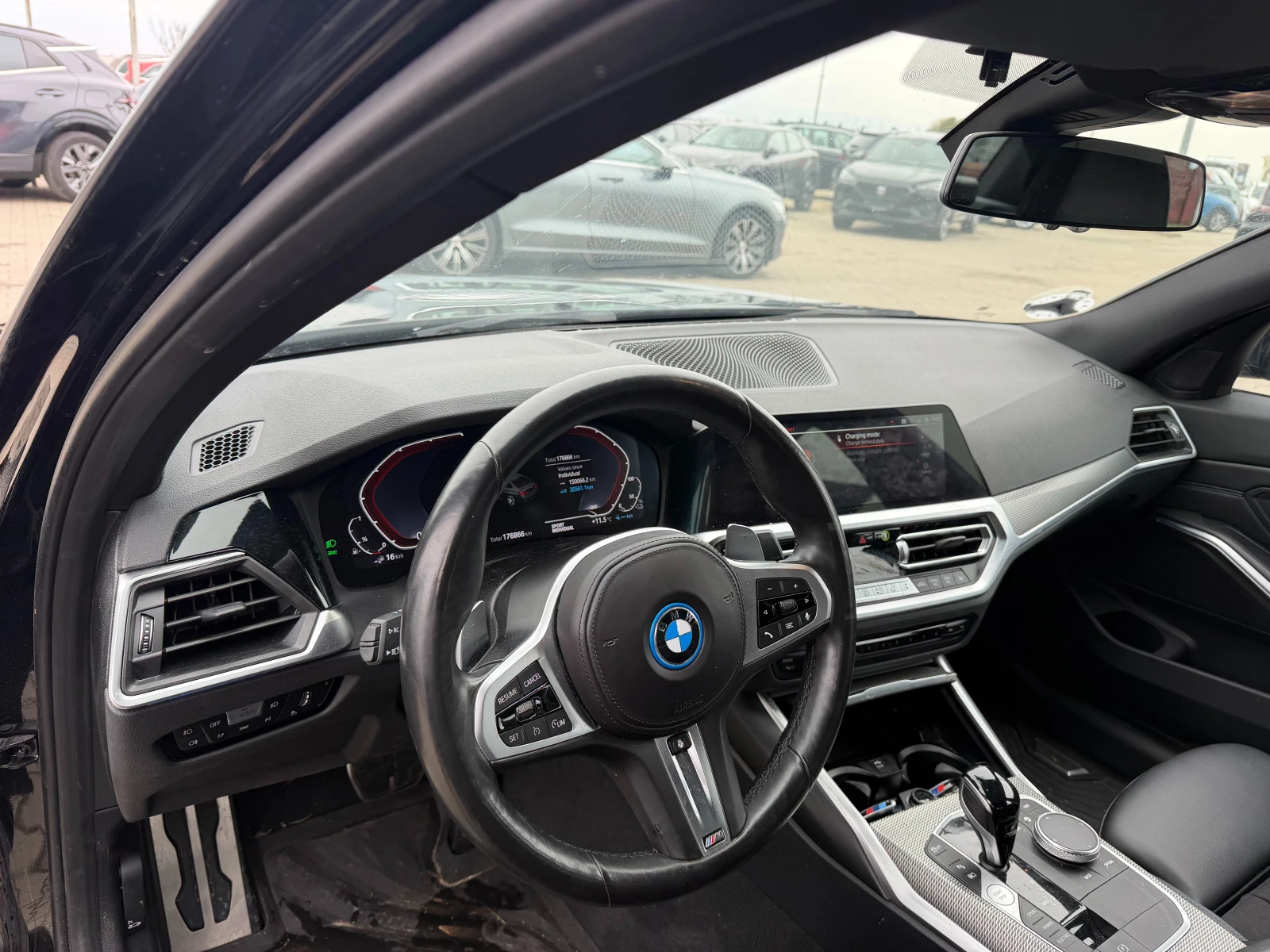 BMW 330 E M-PACK PLUG IN HYBRID AVTOMAT/NAVI/KAMERA FULL  | Mobile.bg � ����������� 13