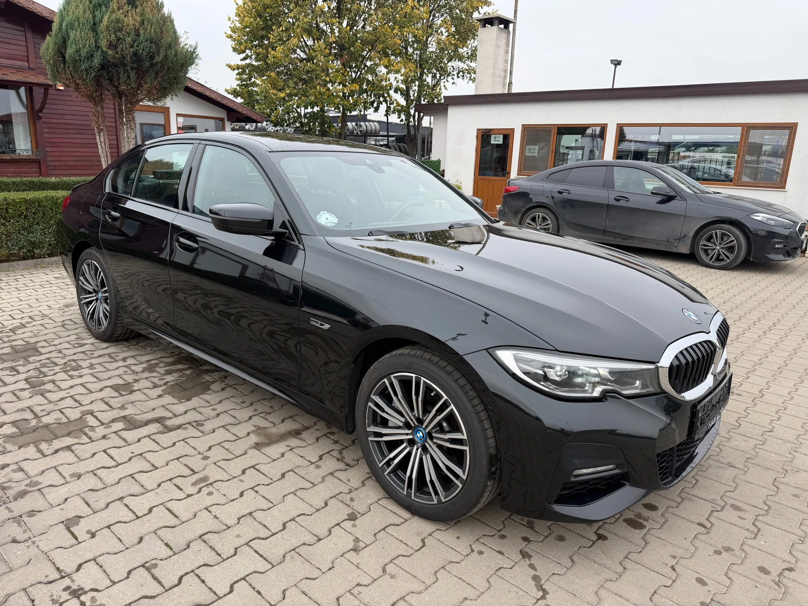 BMW 330 E M-PACK PLUG IN HYBRID AVTOMAT/NAVI/KAMERA FULL  | Mobile.bg � ����������� 4