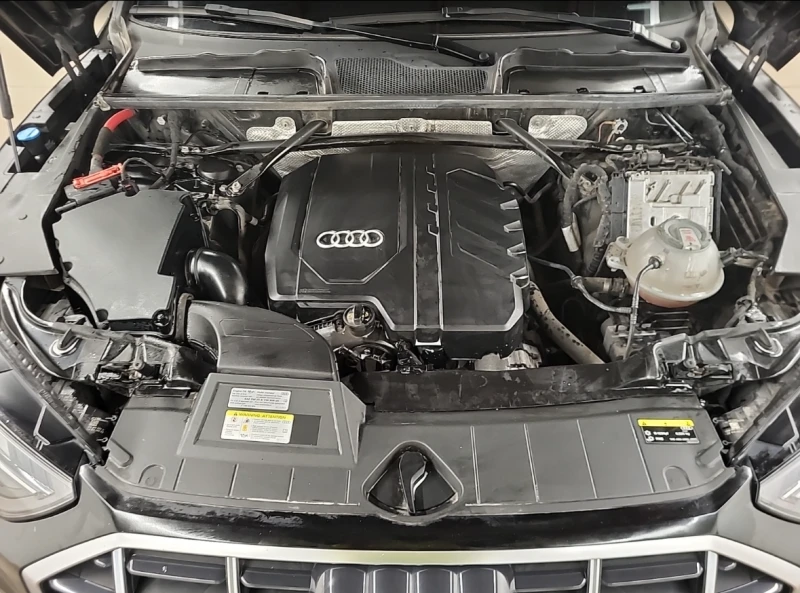 Audi Q5 KOMFORT, снимка 14 - Автомобили и джипове - 52667021