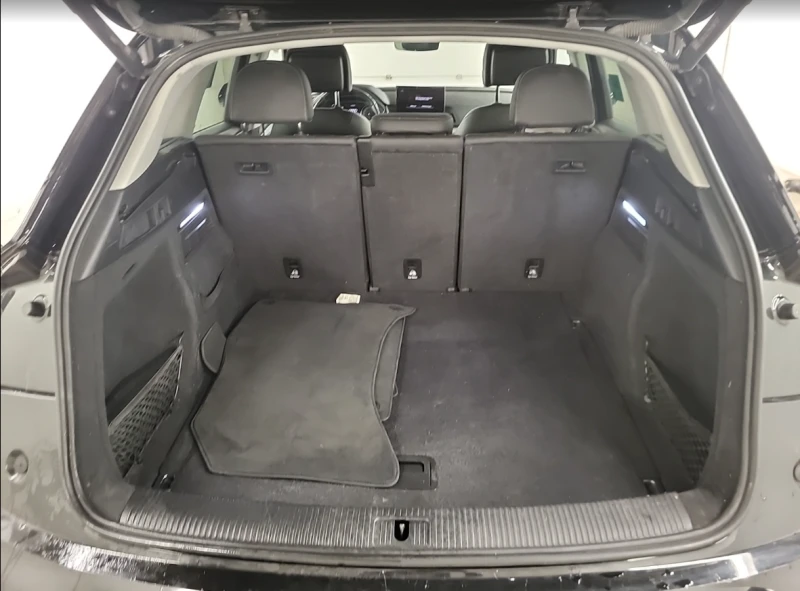 Audi Q5 KOMFORT, снимка 12 - Автомобили и джипове - 52667021