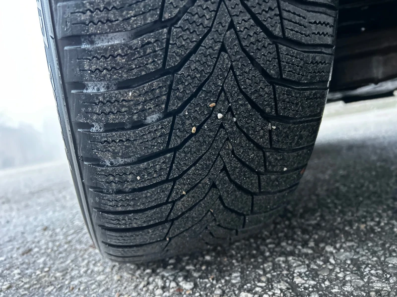 BMW X1 2.0d/xDrive* ПОДГРЕВ* СЕРВИЗНА КНИЖКА* , снимка 16 - Автомобили и джипове - 53205251