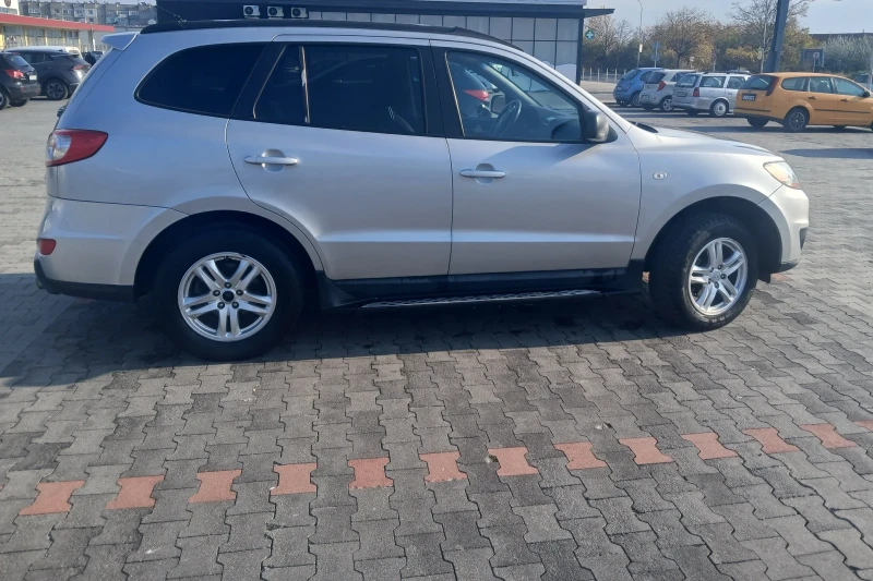 Hyundai Santa fe 2, 4i, снимка 3 - Автомобили и джипове - 53293437