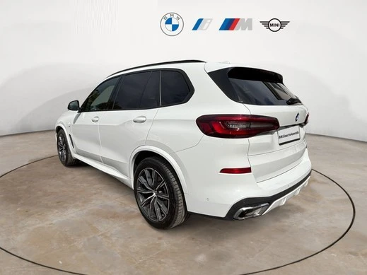BMW X5 xDrive30d M Sportpaket - изображение 3