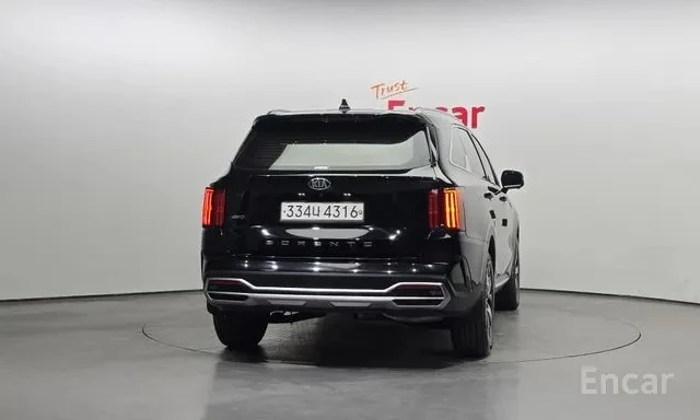 Kia Sorento 2.2 Diesel 4WD Noblesse | 360  камера | Адаптивен , снимка 4 - Автомобили и джипове - 55753737