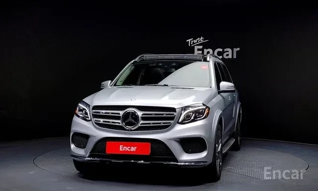 Mercedes-Benz GLS 350 D * AMG * ОБДУХВАНЕ * 360 * ДИСТРОНИК * , снимка 2 - Автомобили и джипове - 55879356