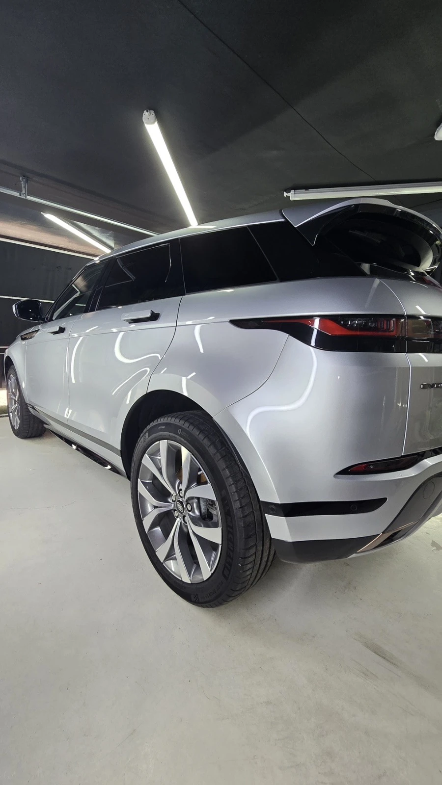 Land Rover Range Rover Evoque HSE R-Dynamic P200 - изображение 4