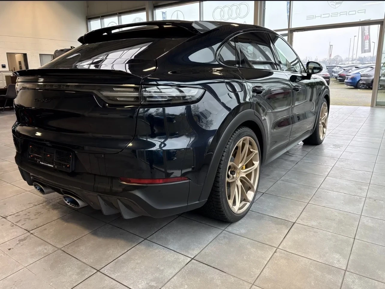 Porsche Cayenne Porsche Cayenne Coupe Turbo GT - изображение 3