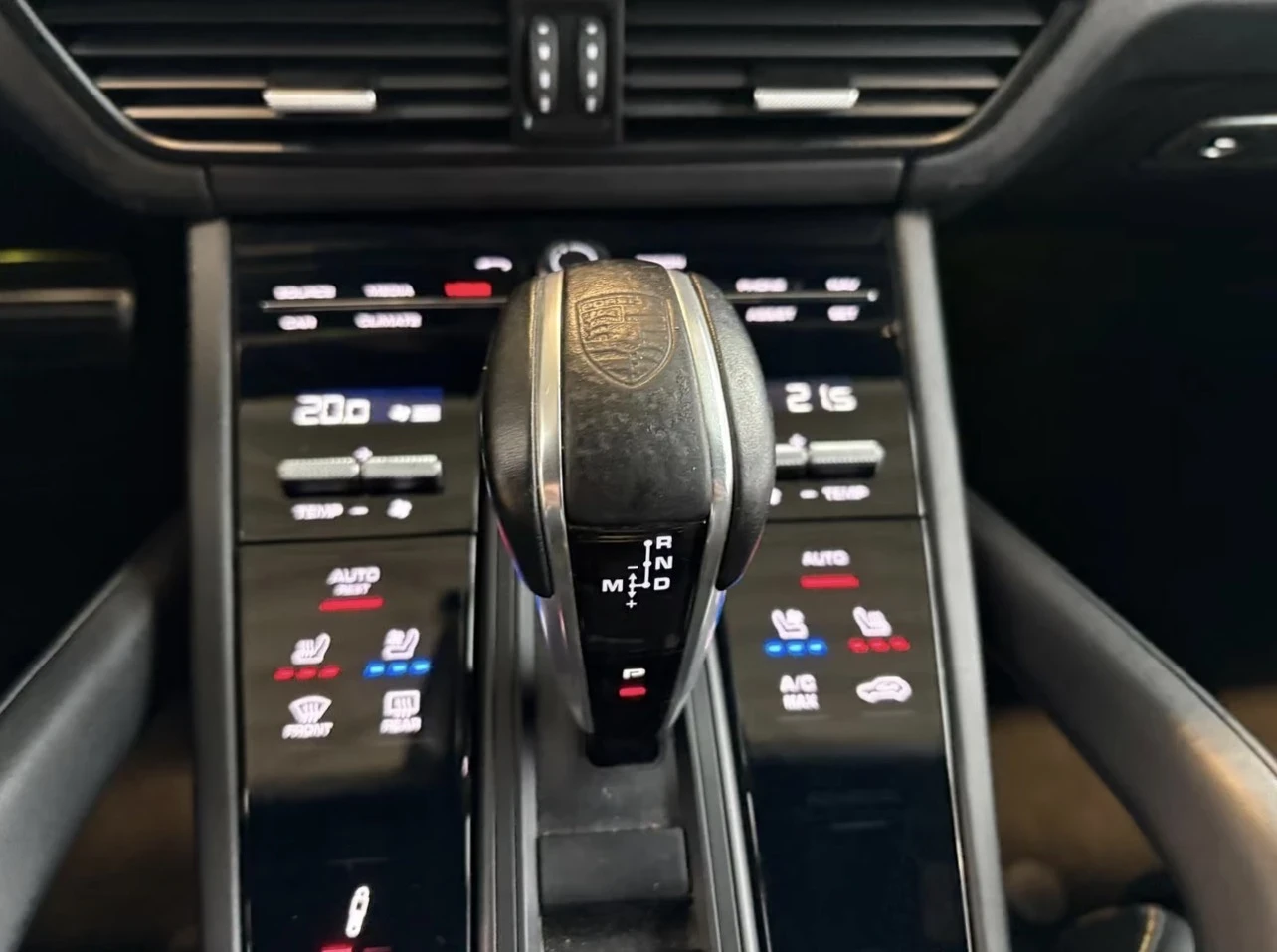 Porsche Cayenne Porsche Cayenne Coupe Turbo GT - изображение 8