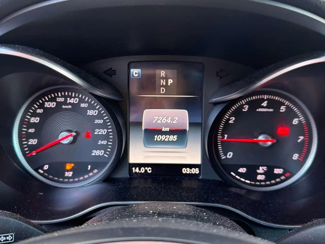 Mercedes-Benz GLC 300 * 4MATIC* ПАНОРАМА* ПОДГРЕВИ* KEYLESS*  - изображение 8