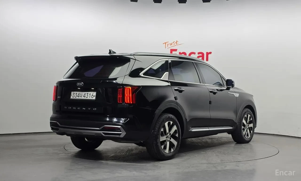 Kia Sorento 2.2 Diesel 4WD Noblesse | 360  камера | Адаптивен , снимка 2 - Автомобили и джипове - 55753737
