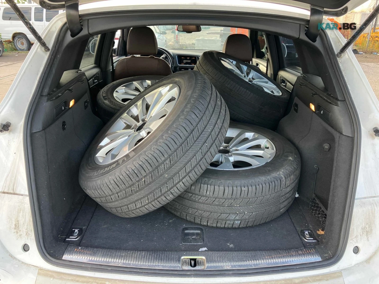 Audi Q5 * Technik * АвтоКредит * (ЦЕНА ДО БГ), снимка 16 - Автомобили и джипове - 56114377