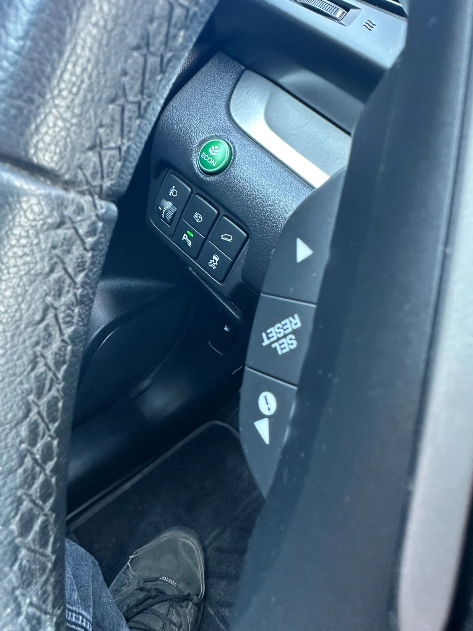 Honda Cr-v 2.2i-DTEC, снимка 11 - Автомобили и джипове - 56460881