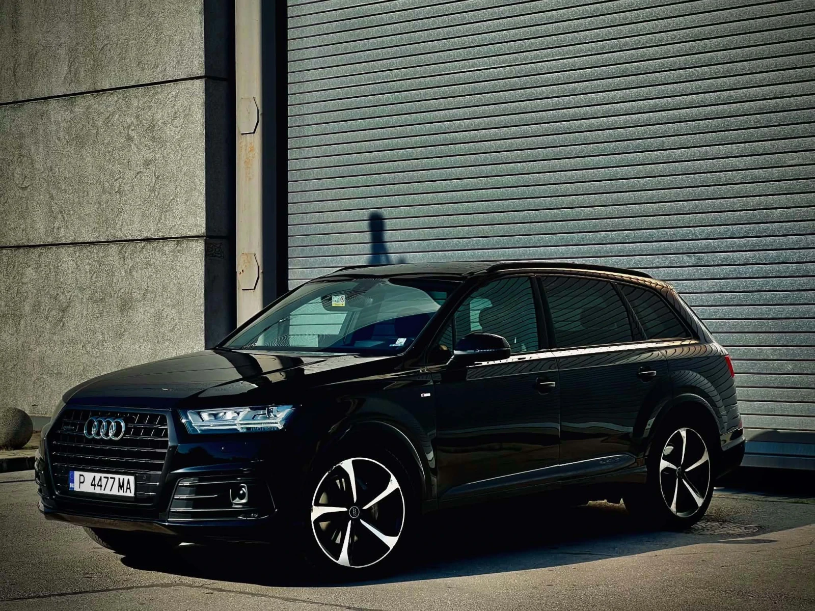Audi Q7, снимка 4 - Автомобили и джипове - 56472683
