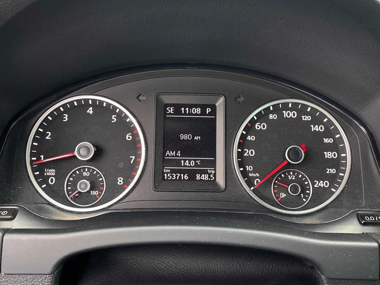 VW Tiguan * 4MOTION 4dr Auto * CARFAX * ���� �� �� | Mobile.bg � ����������� 9