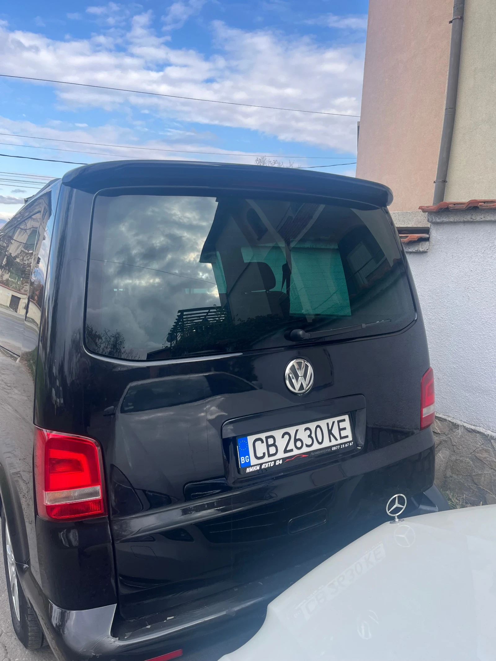 VW Caravelle Ван - изображение 3